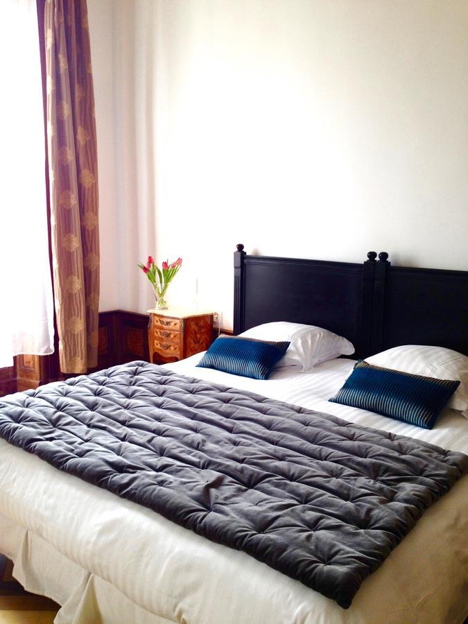 Bed and Breakfast Manoir De La Manantie - Teritoria Lezoux Exterior foto