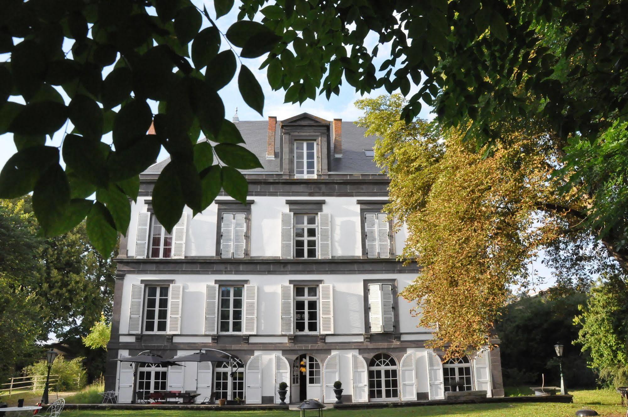 Bed and Breakfast Manoir De La Manantie - Teritoria Lezoux Exterior foto